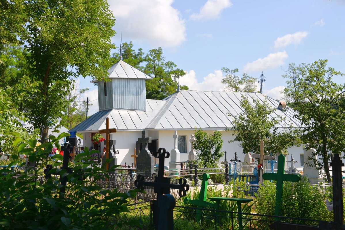 PS Ignatie, la Tătărăni: „Omul neglijent cu sine însuşi este un om neglijent şi cu cei din jurul său“ 14499