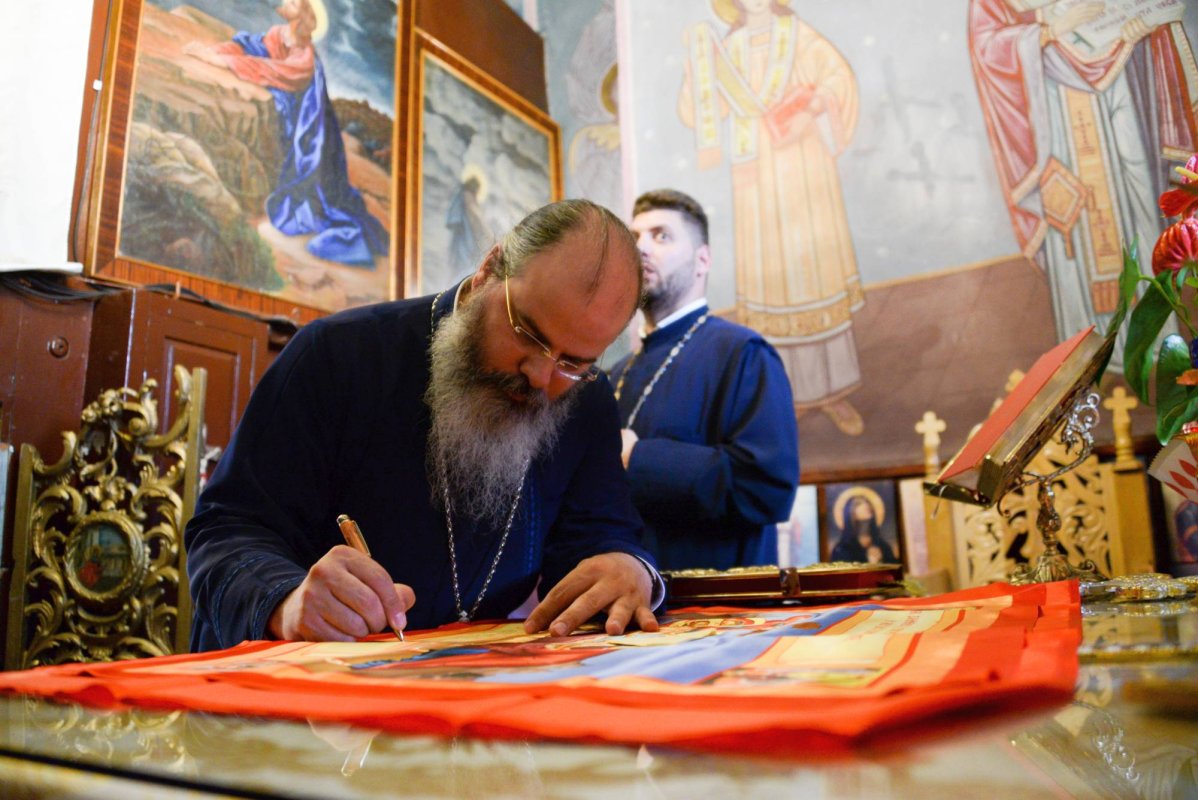 PS Ignatie, la Tătărăni: „Omul neglijent cu sine însuşi este un om neglijent şi cu cei din jurul său“ 14505