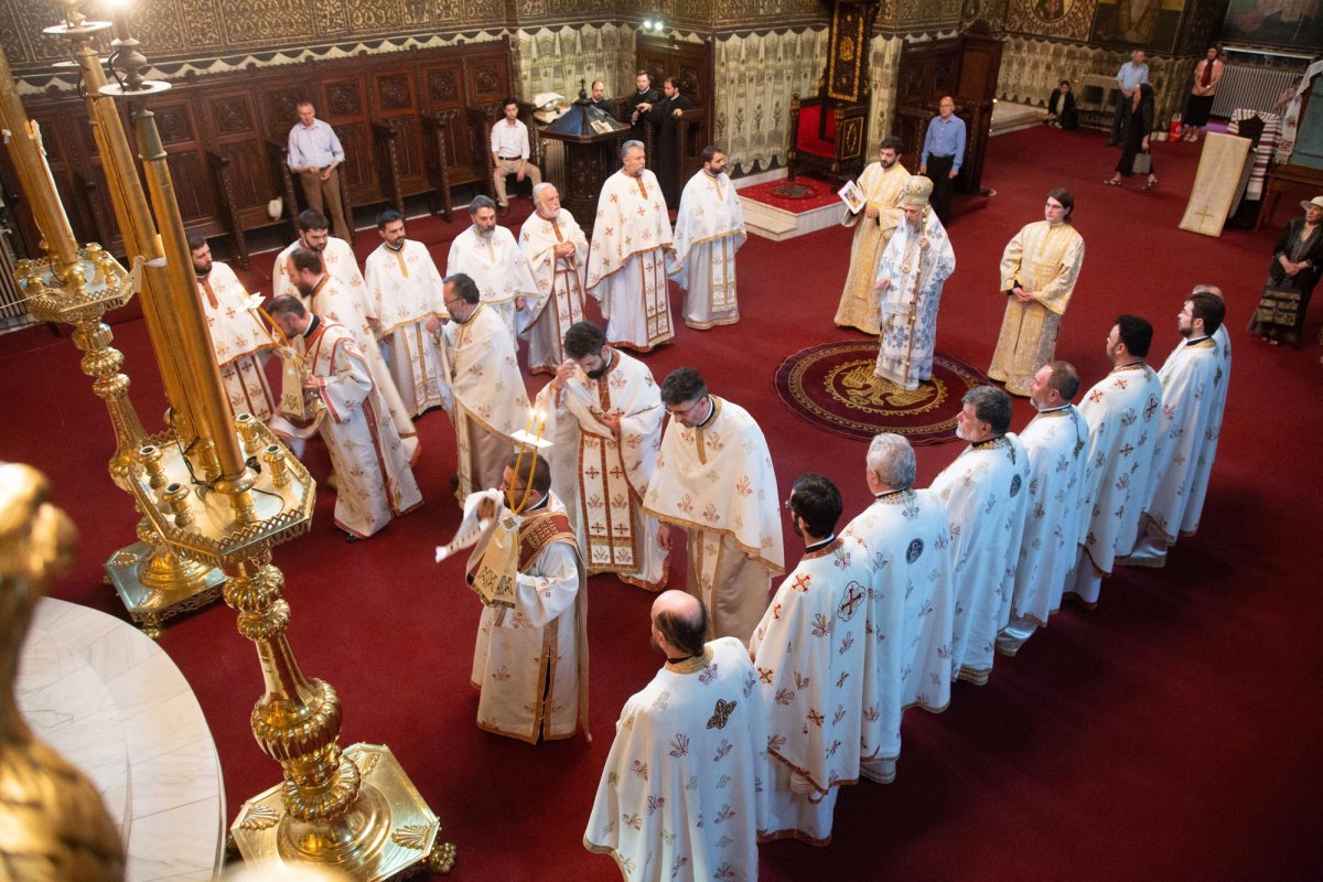 Şedinţa Consiliului eparhial la Dunărea de Jos 14557