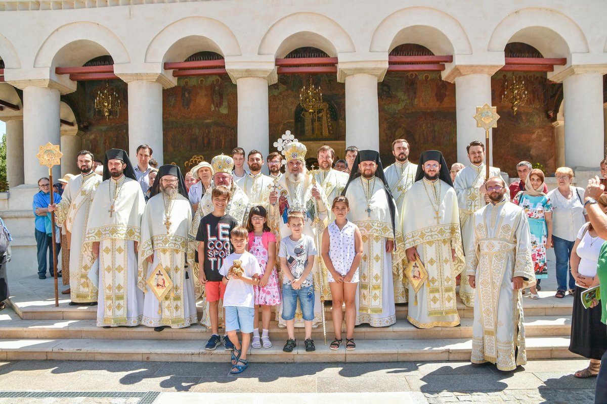 „Credința în Hristos aduce vindecare” 14465