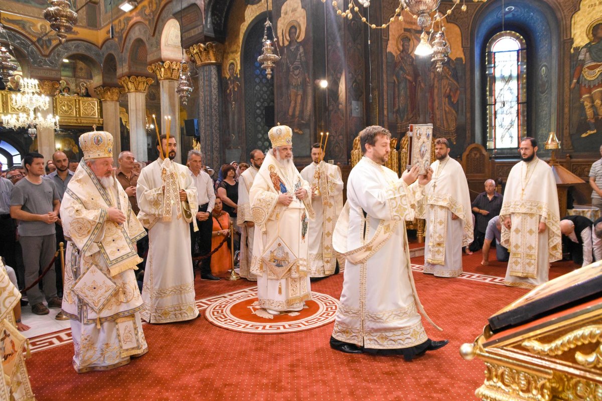 „Credința în Hristos aduce vindecare” 14468