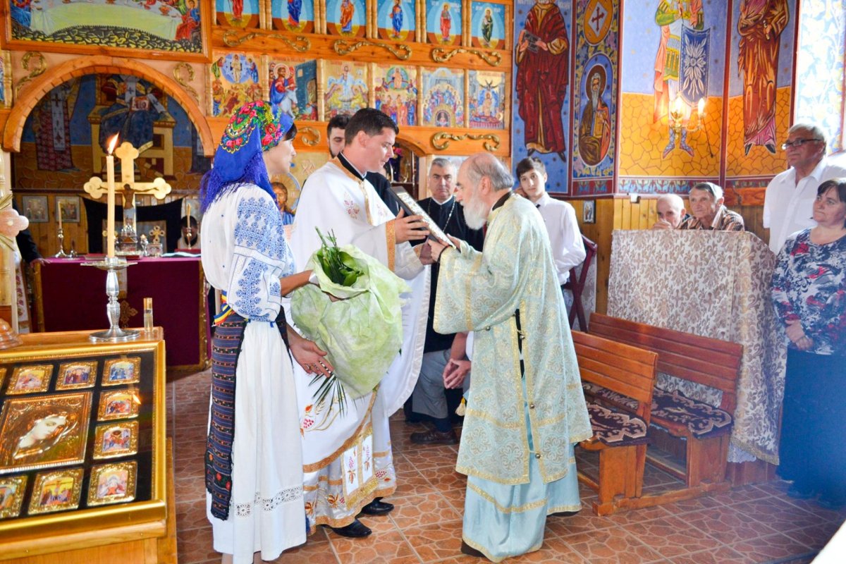 Slujiri arhierești în Mitropolia Banatului 14400