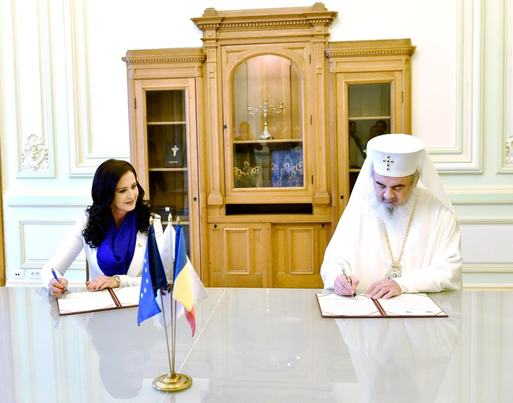 Cooperare pentru sprijinirea românilor din afara țării 14311