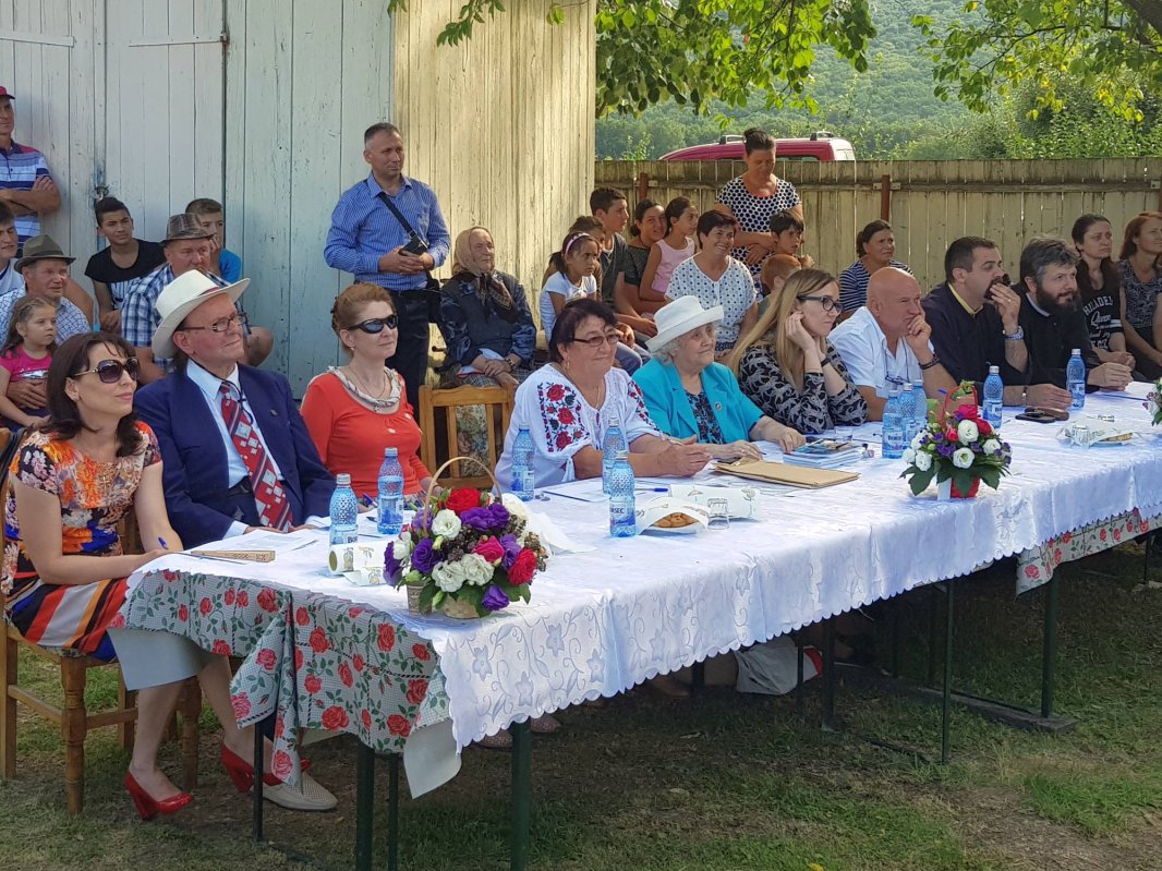 Festival-concurs de poezie în Parohia Dumitreştii Gălăţii 14271