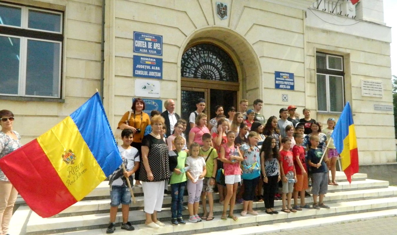 Oaspeți din Republica Moldova, la Centrul de zi din Războieni, Alba 14225