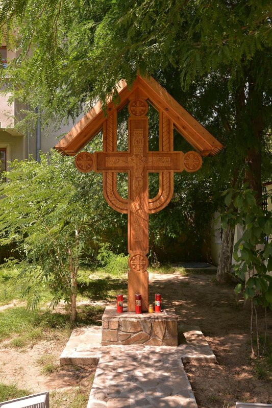 Biserica de-o vârstă cu România Mare 14165