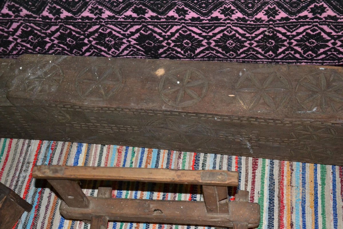 Colecție etnografică inedită la Pomârla 14099