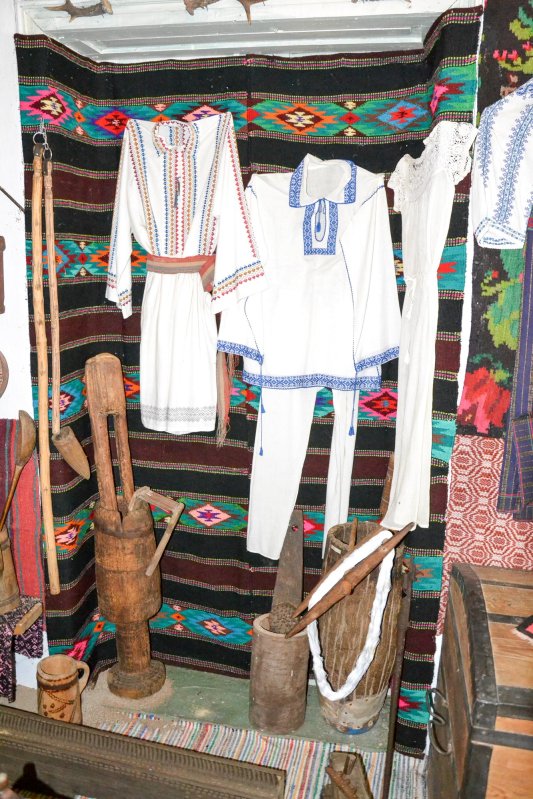 Colecție etnografică inedită la Pomârla 14100