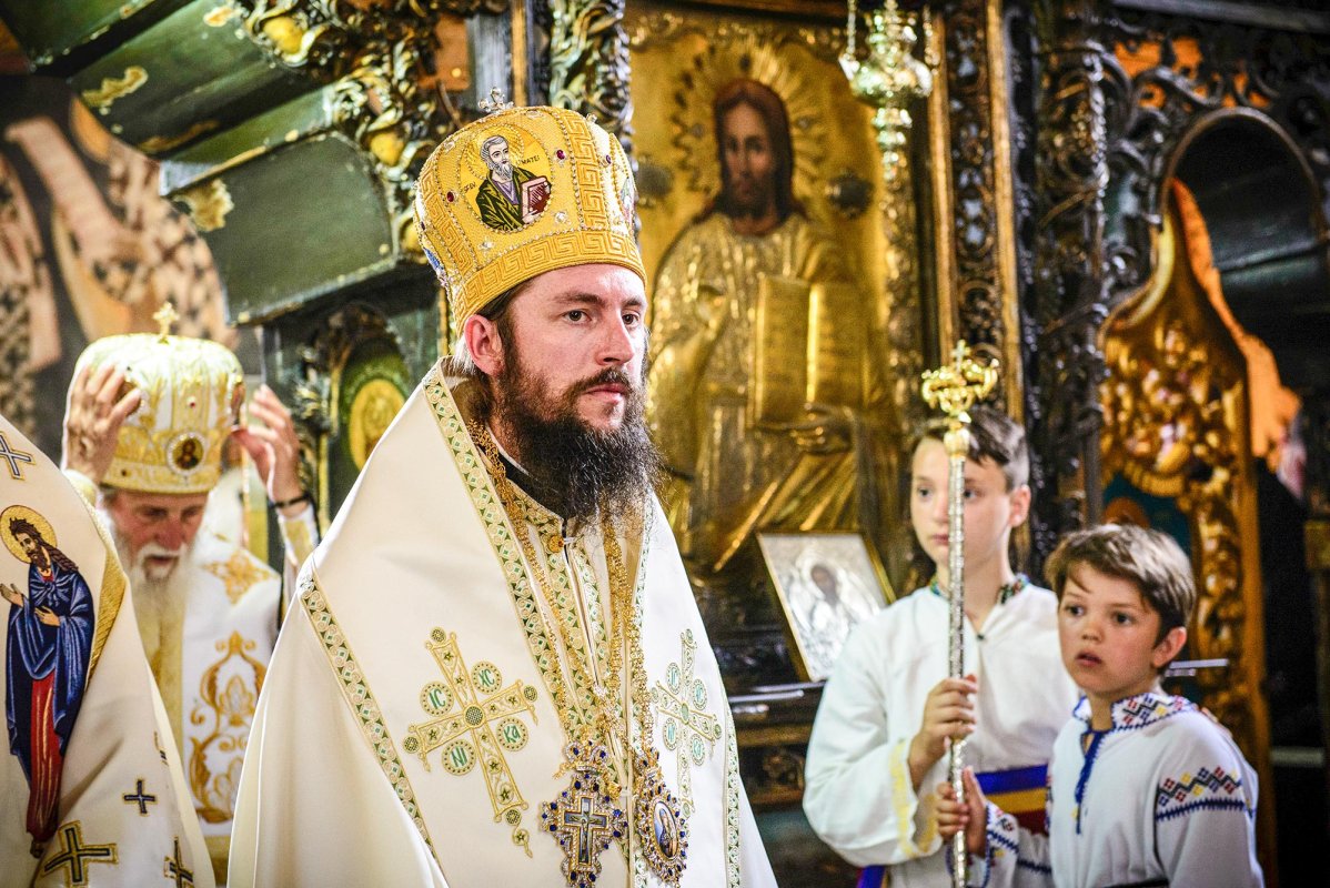 „Tinerii sunt suflul primăvăratic al Bisericii” 13977