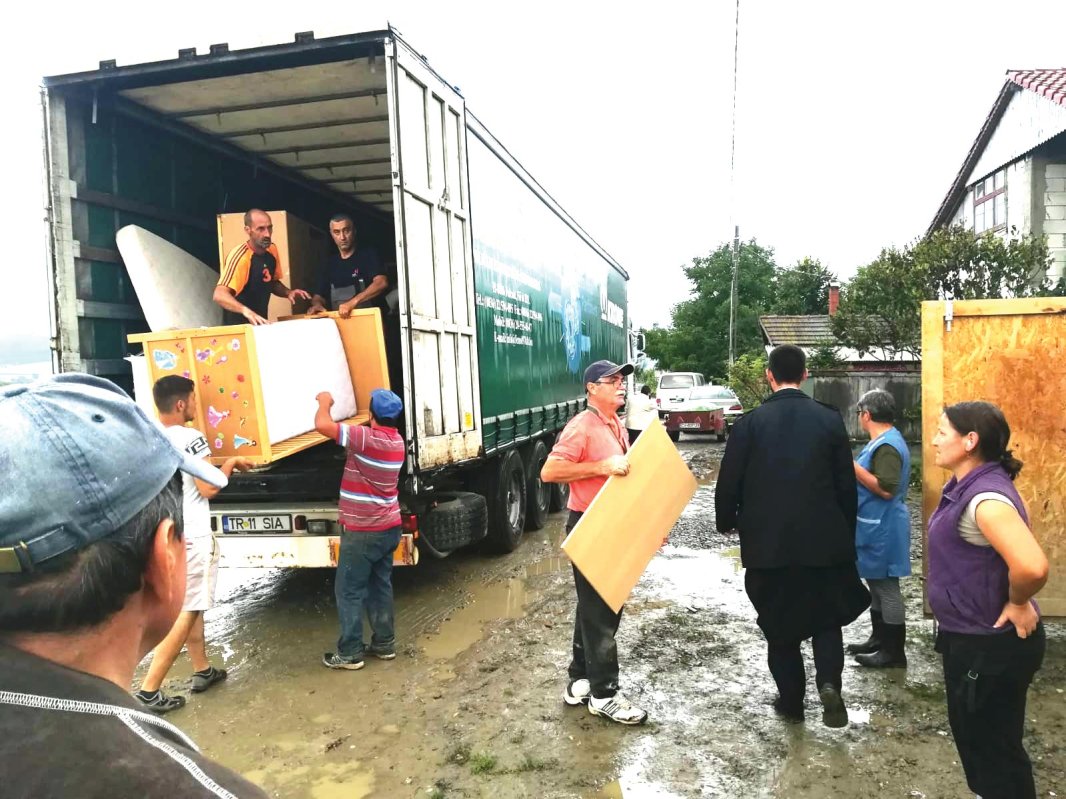 Ajutor pentru sinistrații din Covasna de la români din Germania 13748