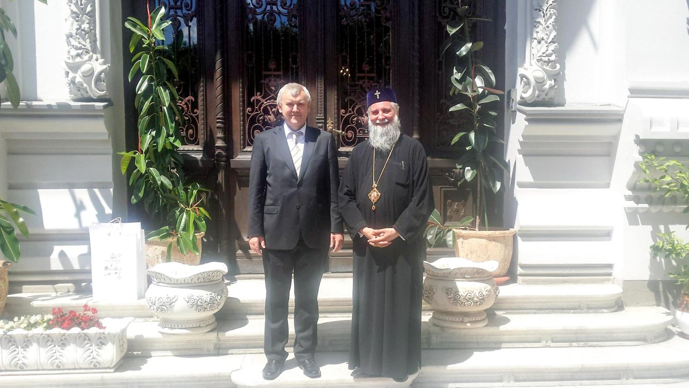 Oaspeţi de seamă la Reşedinţa Mitropolitană din Craiova 13726