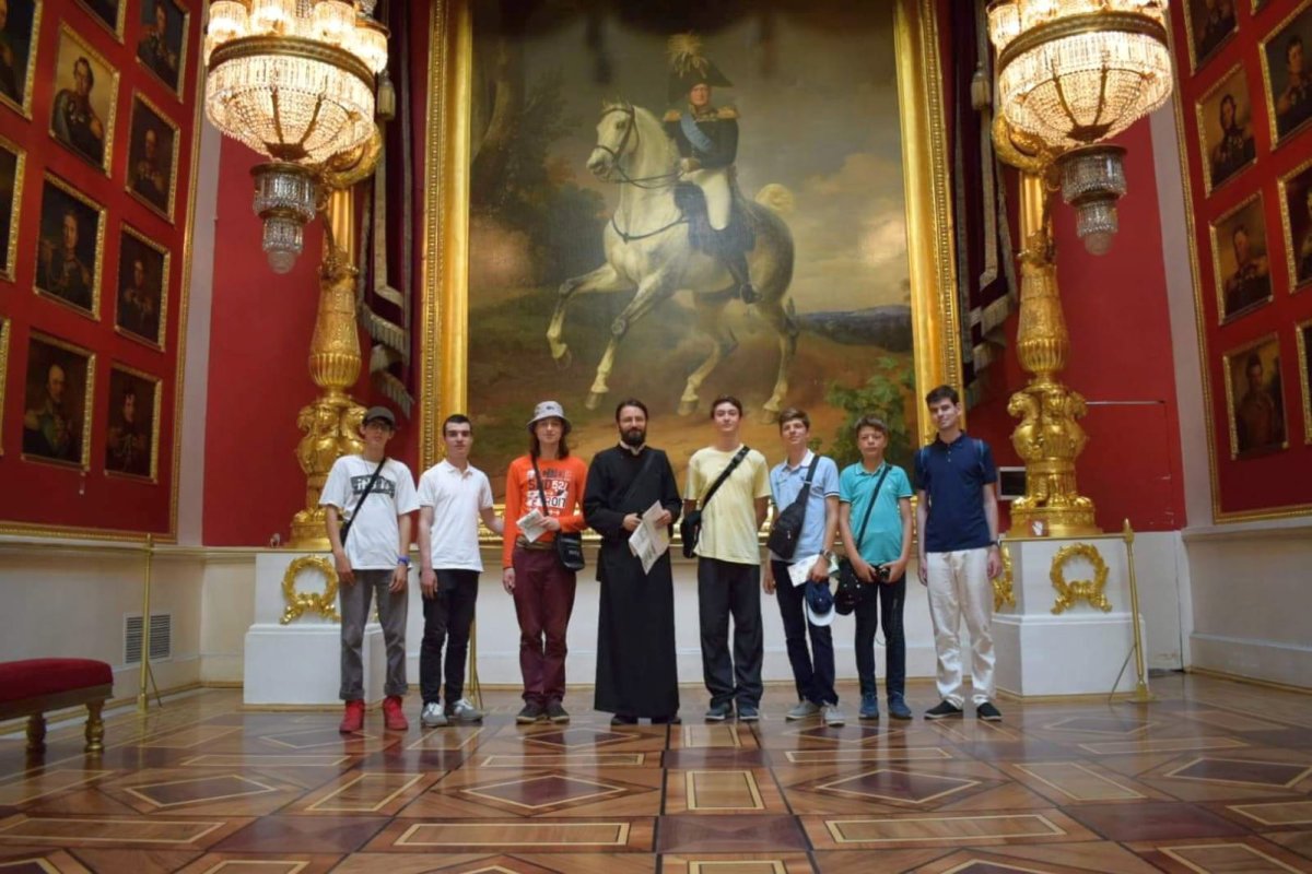 Tineri din Suceava în excursie la Sankt Petersburg 13689