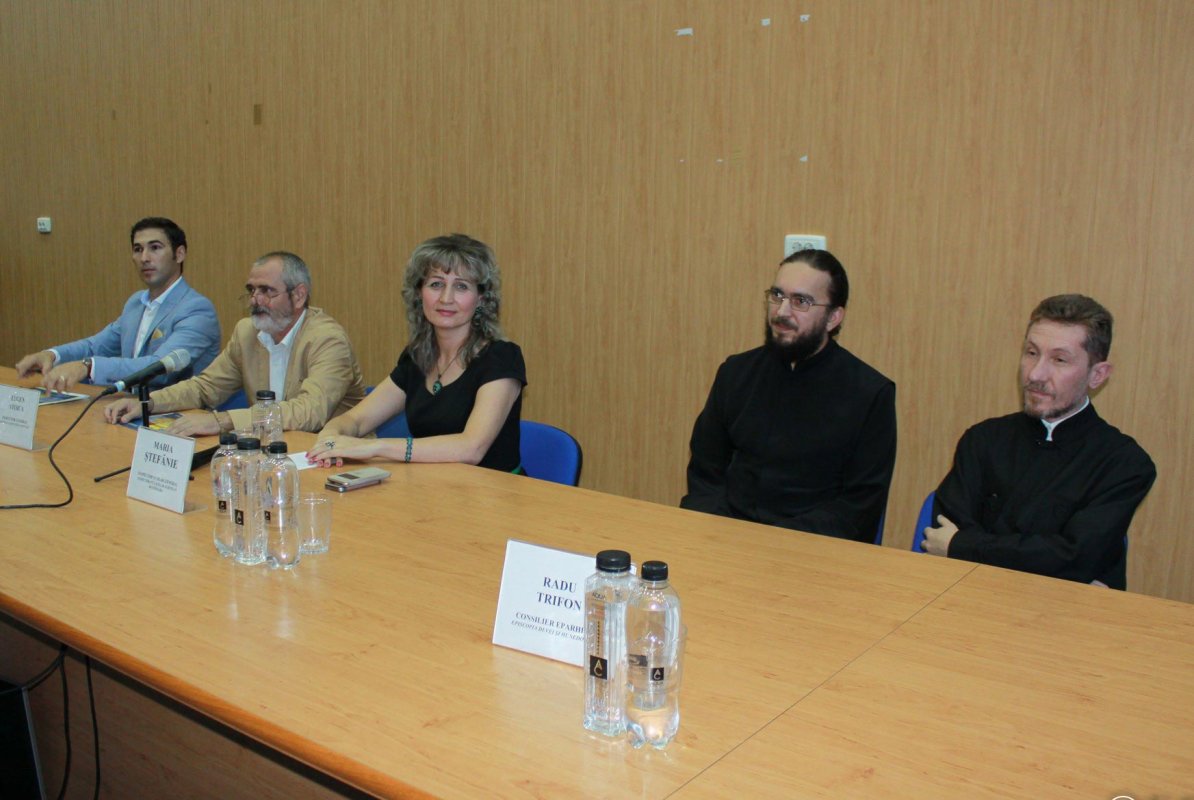 Concursul național „Democrație și toleranță” în județul Hunedoara 13647