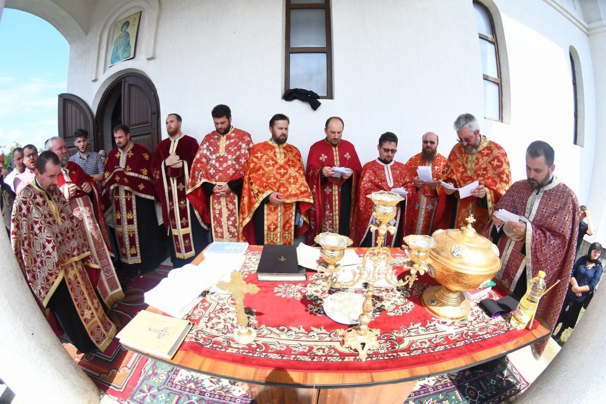 Sfântul Pantelimon, prăznuit în Parohia Capu Codrului II 13630
