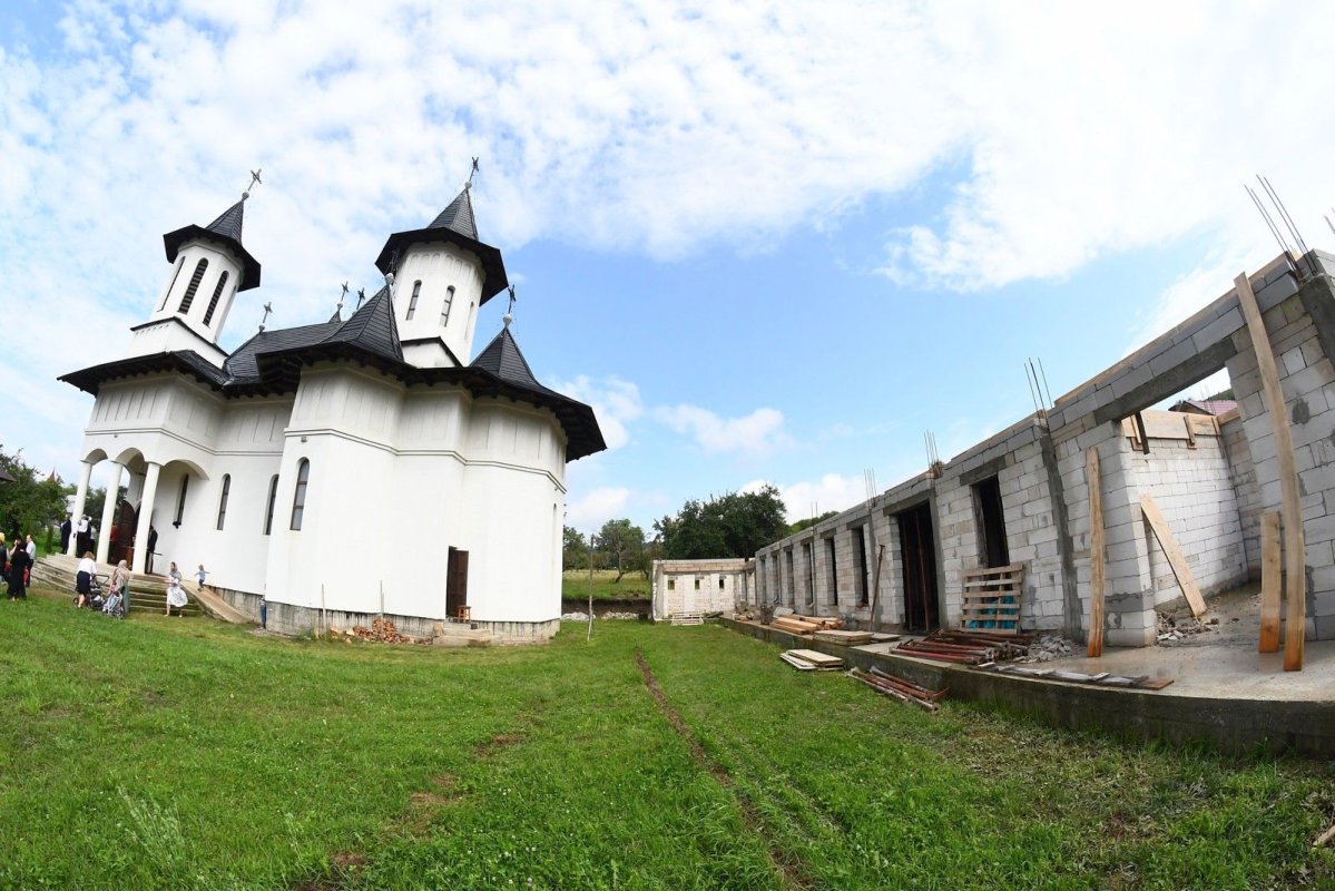 Sfântul Pantelimon, prăznuit în Parohia Capu Codrului II 13631