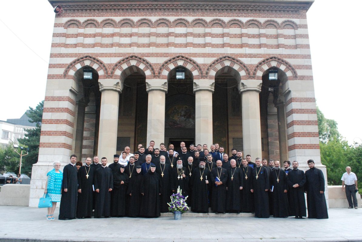 IPS Mitropolit Irineu, la ceas aniversar 13576