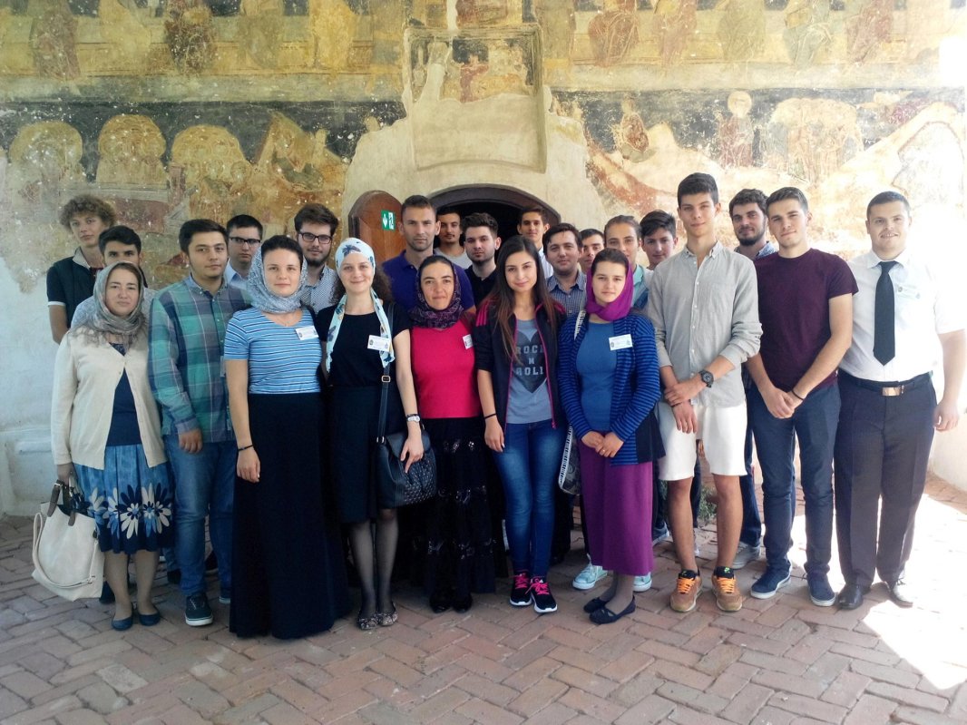 Răsplată pentru elevii merituoși 13587