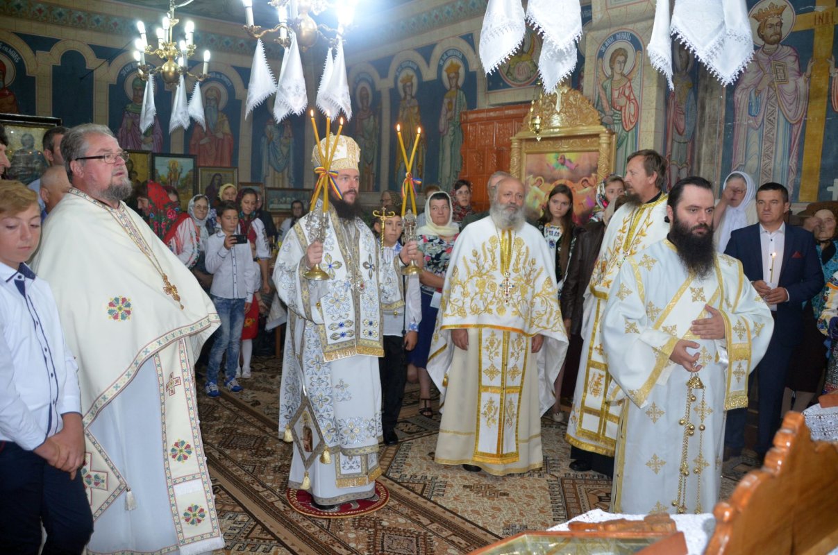 PS Damaschin: „Să facem cele ale credinţei şi se va înmulţi credinţa noastră!” 13500