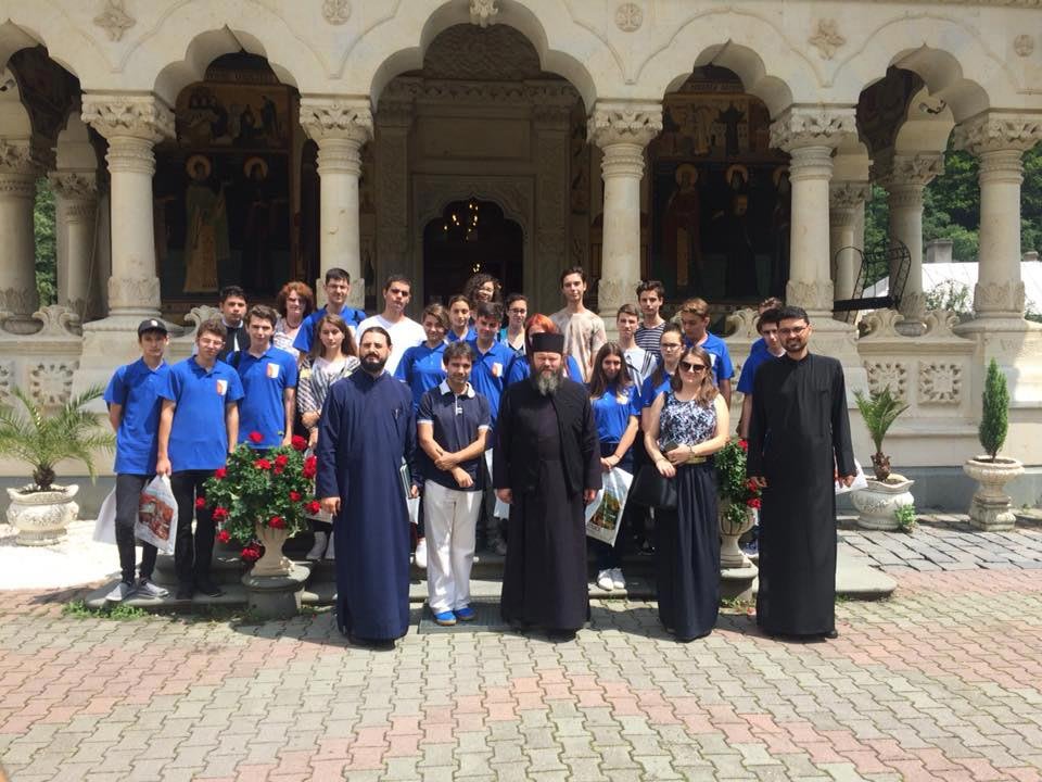 Şcoala de vară „Artă, Cultură, Spiritualitate”, la final 13439