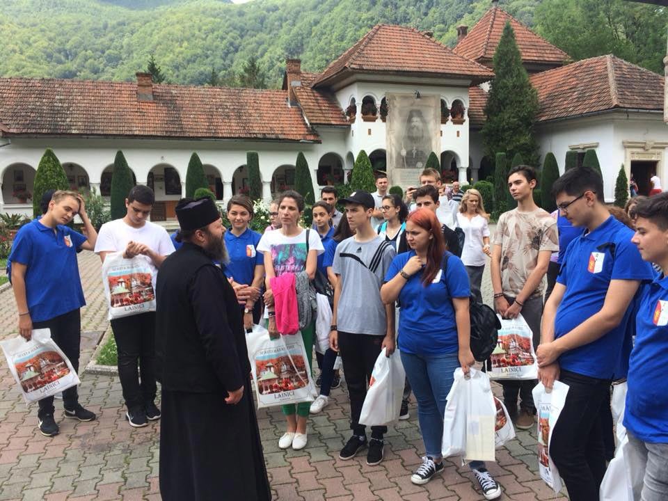 Şcoala de vară „Artă, Cultură, Spiritualitate”, la final 13441