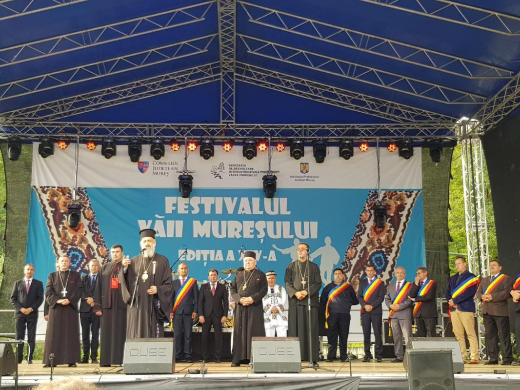 Vizite arhierești în județul Mureș 13428