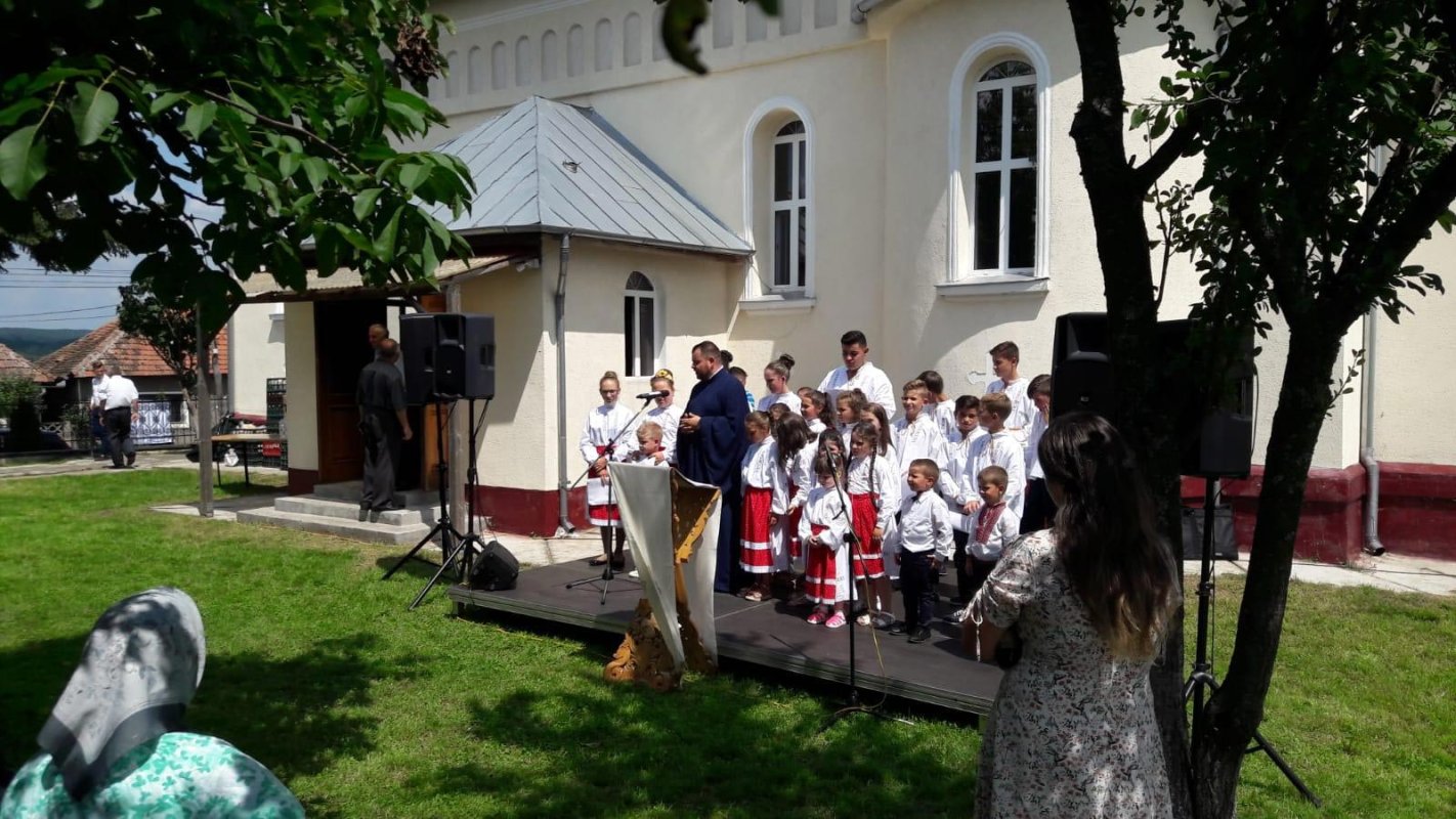Zi de sărbătoare în Parohia Gepiș din Eparhia Oradiei 13437