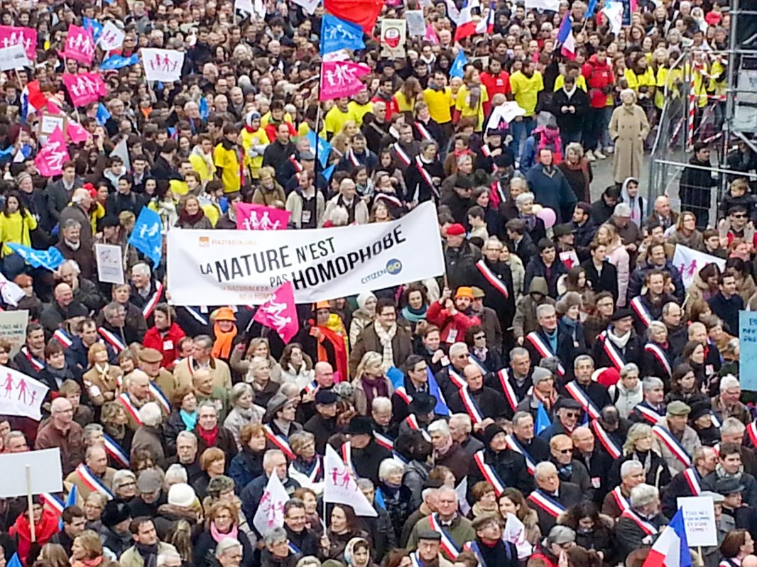 Teoria genului șterge identitatea omului de la naștere 13369