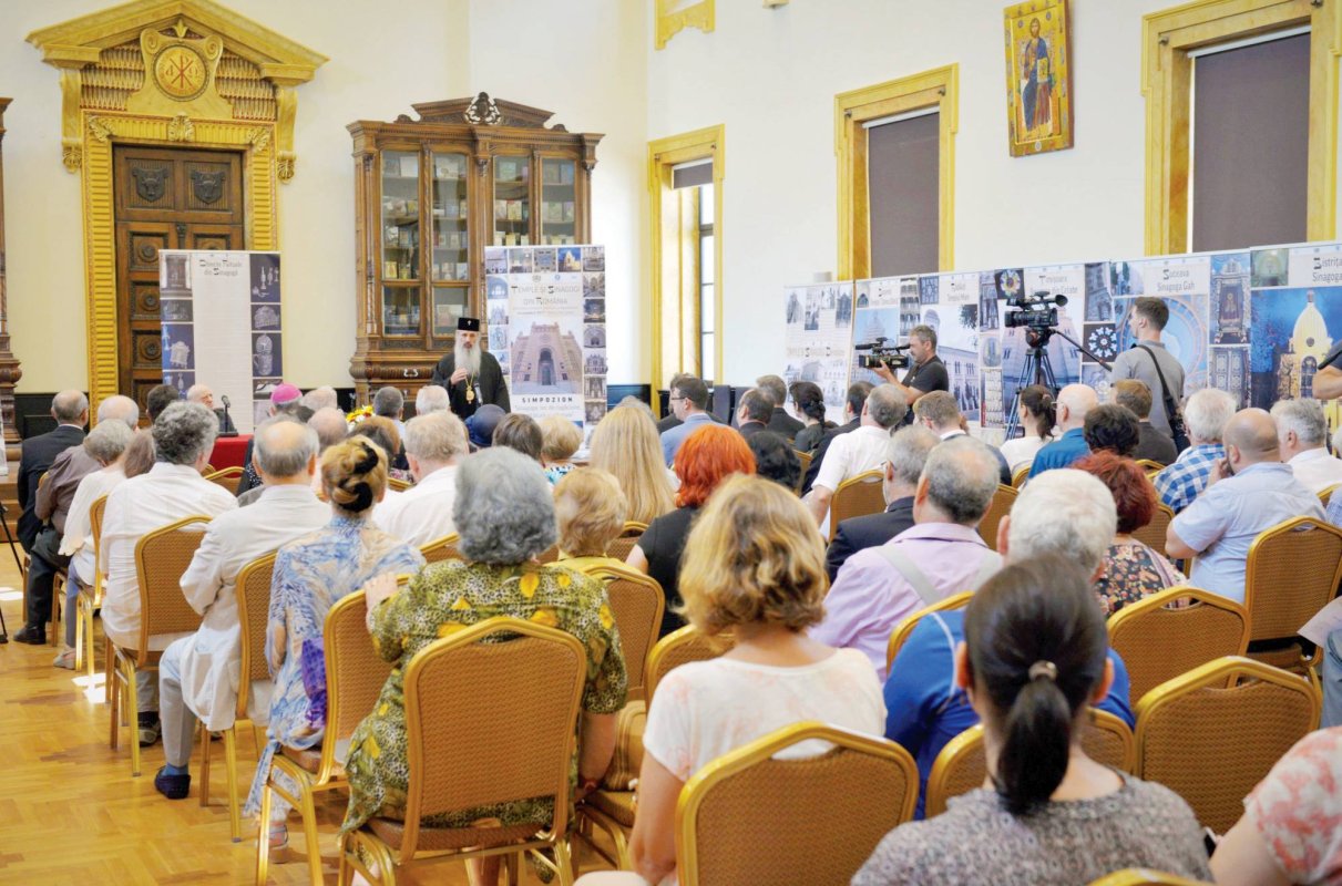 IPS Teofan: „Spaţiul sacru, esenţial pentru dăinuirea unei comunităţi etnice şi religioase” 13195
