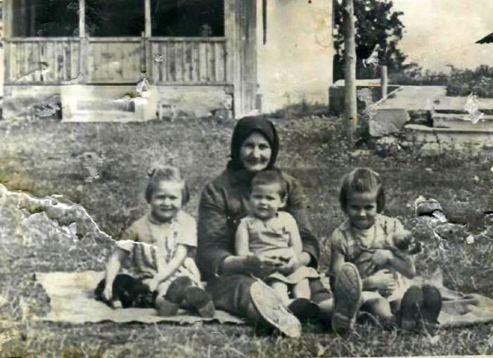 Buluc, schitul din Athosul românesc al Vrancei 13408