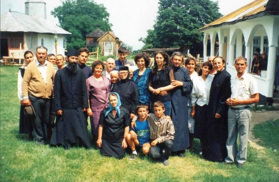 Buluc, schitul din Athosul românesc al Vrancei 13409