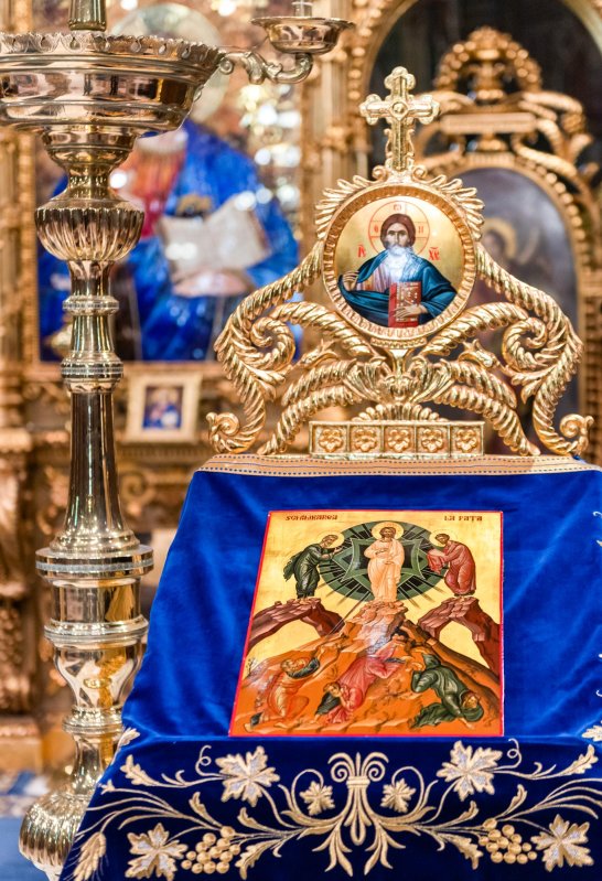 Biserica, spațiu de primire a slavei cerești 13103