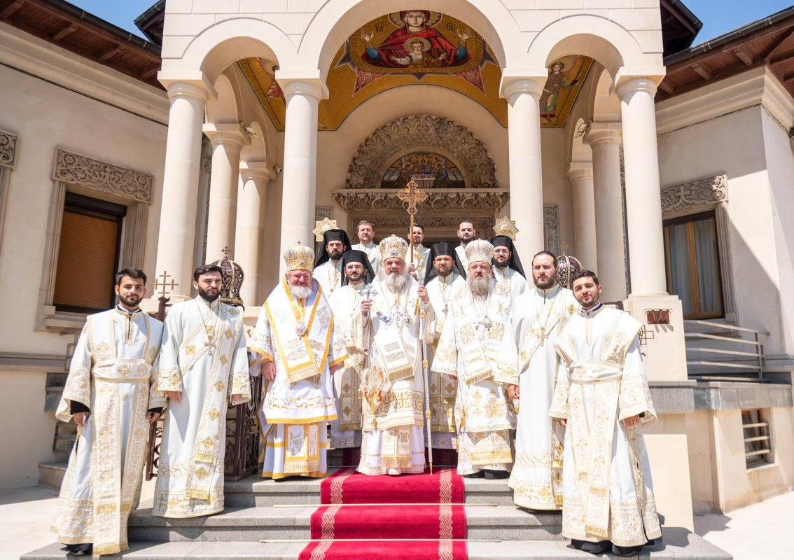 Biserica, spațiu de primire a slavei cerești 13107