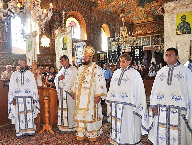 Hramuri și slujiri arhierești în Duminica a 10-a după Rusalii 13080