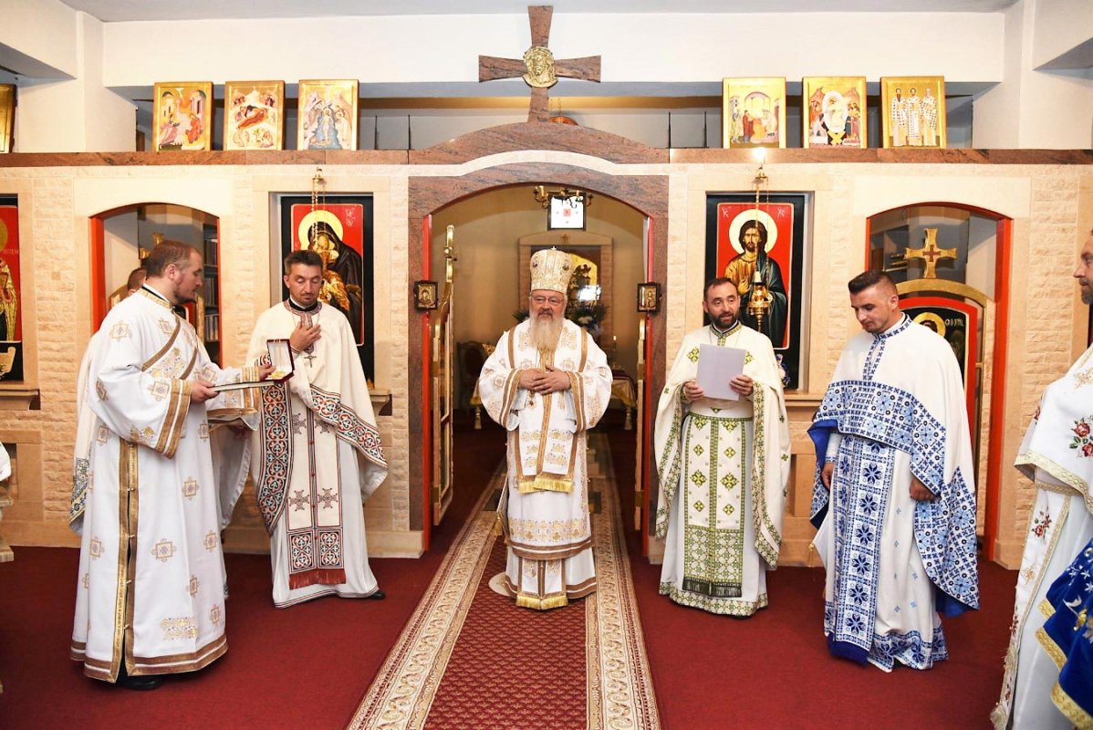 Hramuri și slujiri arhierești în Duminica a 10-a după Rusalii 13083