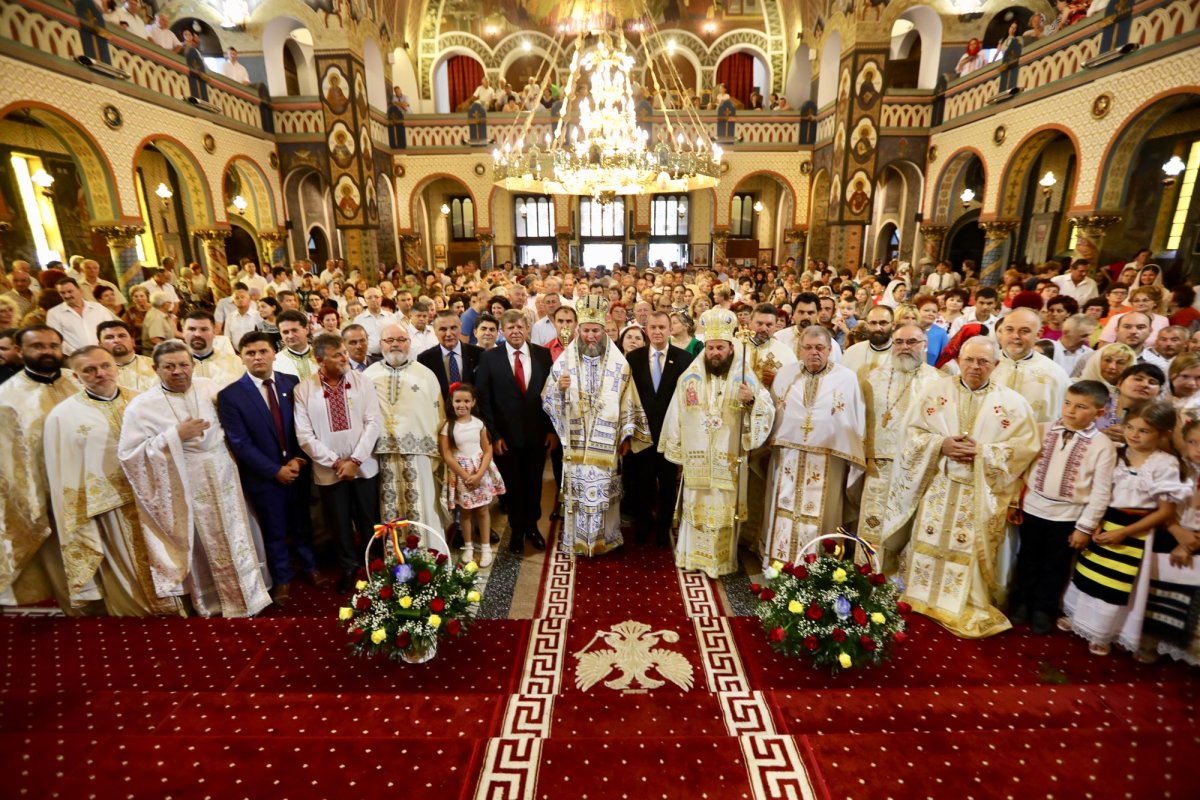 Hramuri și slujiri arhierești în Duminica a 10-a după Rusalii 13086