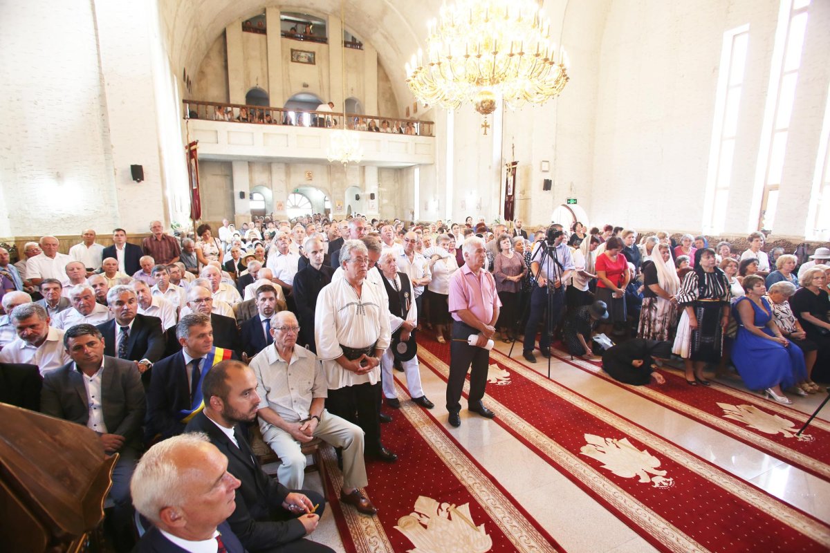 Hramuri și slujiri arhierești în Duminica a 10-a după Rusalii 13087