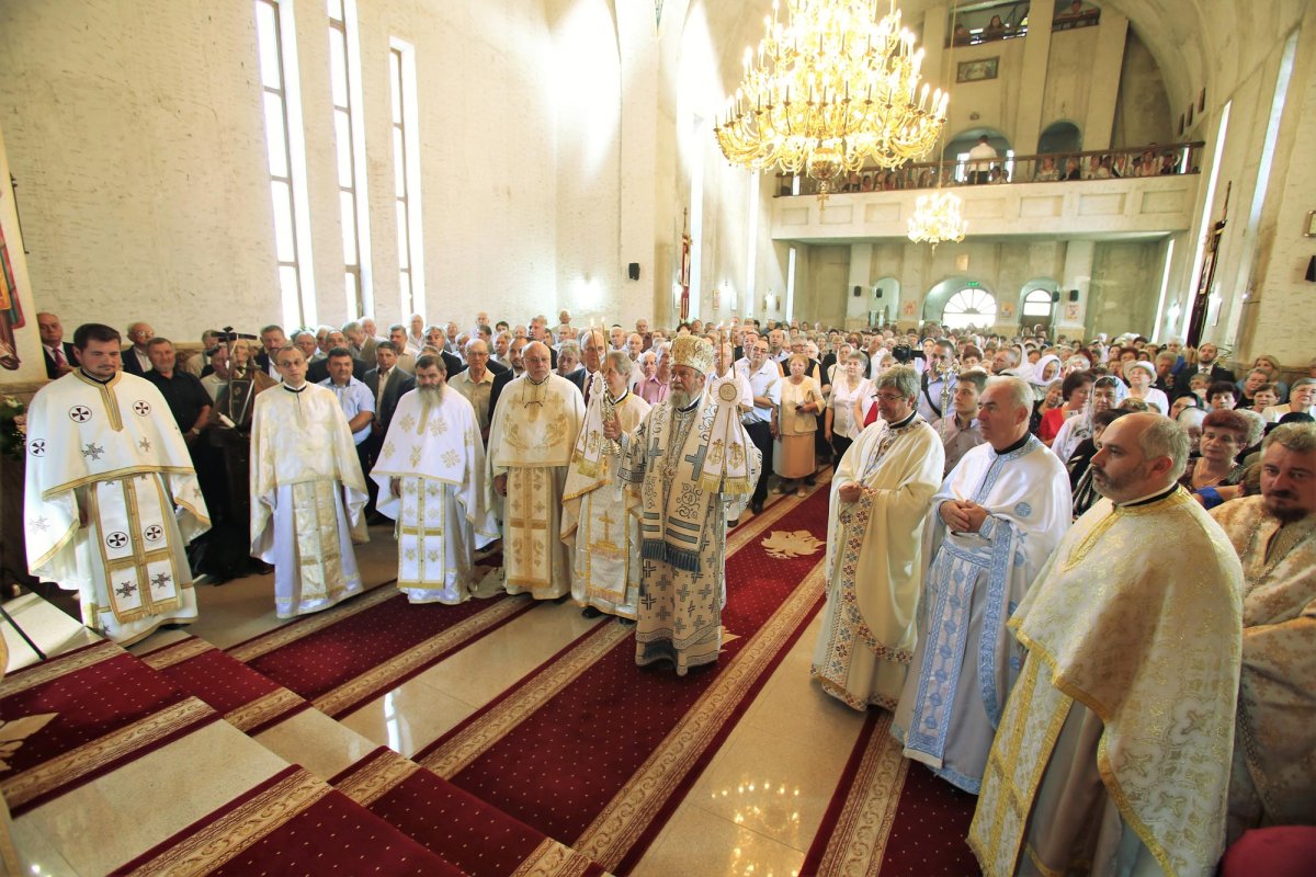 Hramuri și slujiri arhierești în Duminica a 10-a după Rusalii 13089