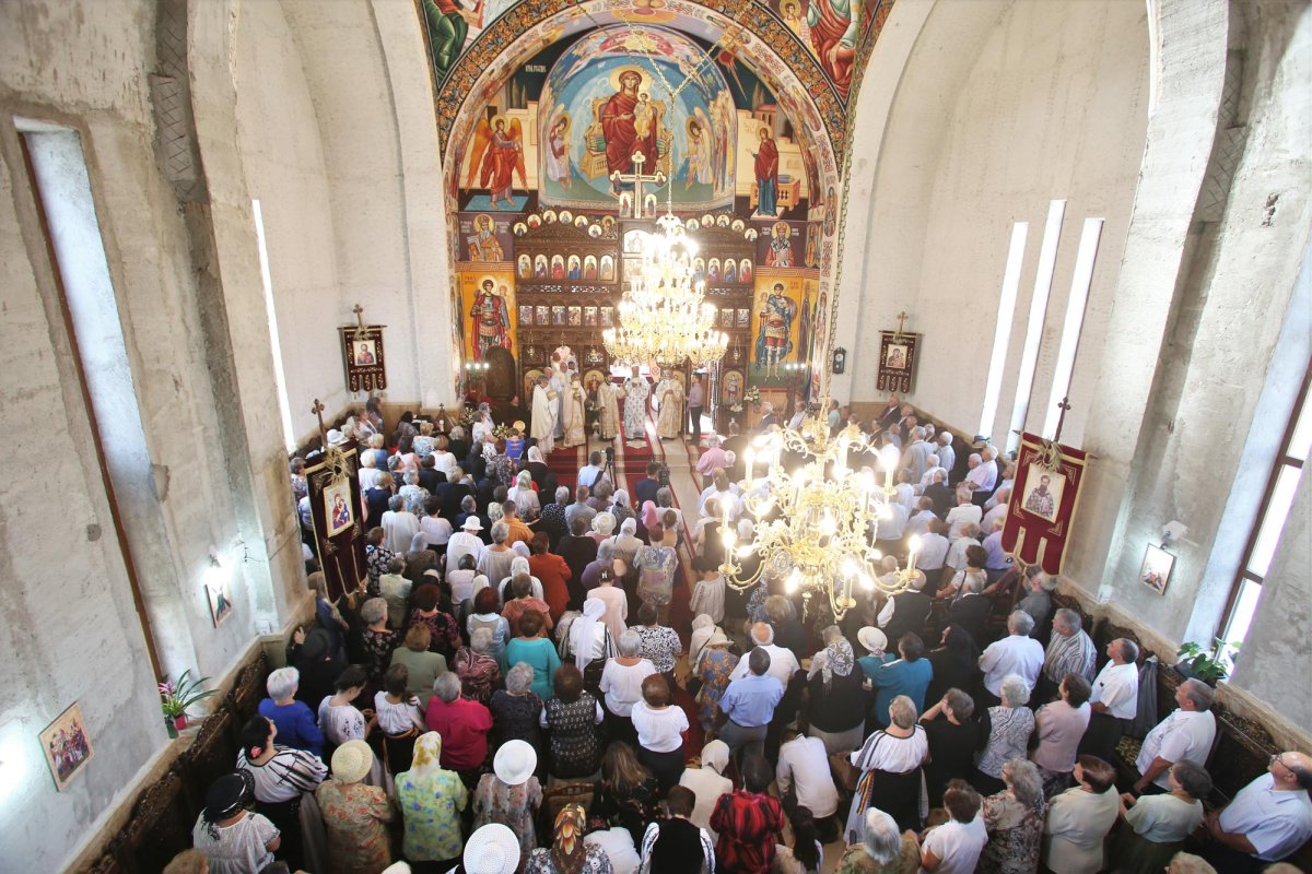 Hramuri și slujiri arhierești în Duminica a 10-a după Rusalii 13090