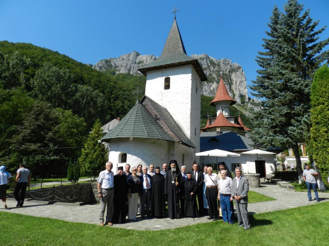 Hramuri și slujiri arhierești în Duminica a 10-a după Rusalii 13094