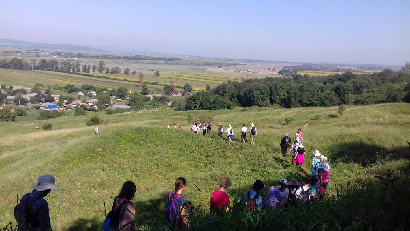 Distanţă de 220 kilometri parcursă de 160 de tineri 12910