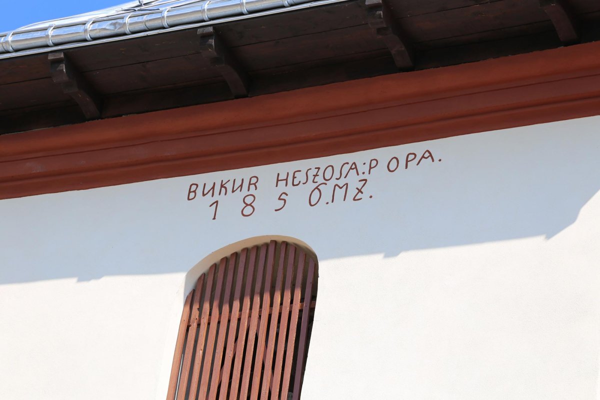 Credință străbună și istorie la poalele Făgărașilor 12872