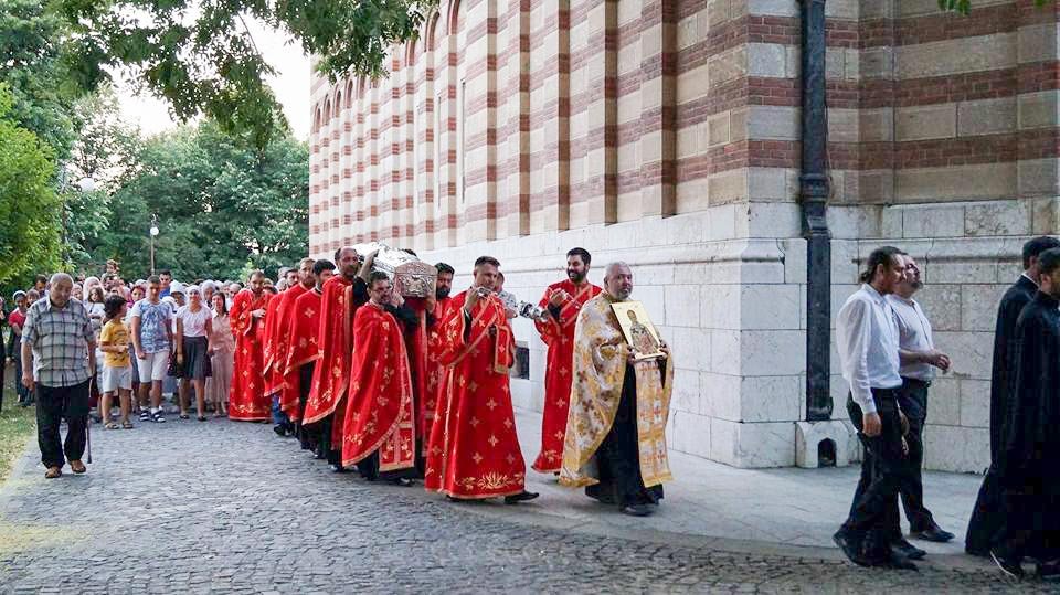 Sfântul Ierarh Nifon cinstit în Cetatea Băniei 12861