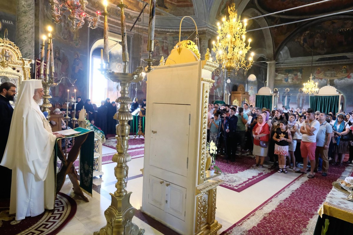 Iertarea, calea spre întărirea familiei și umanizarea societății 12738