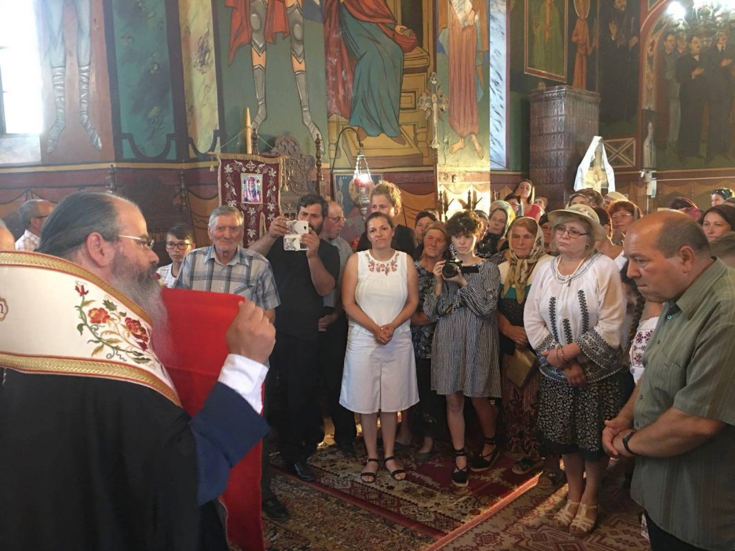 PS Ignatie: „Maica Domnului ne încredinţează că este grabnic ajutătoare” 12704