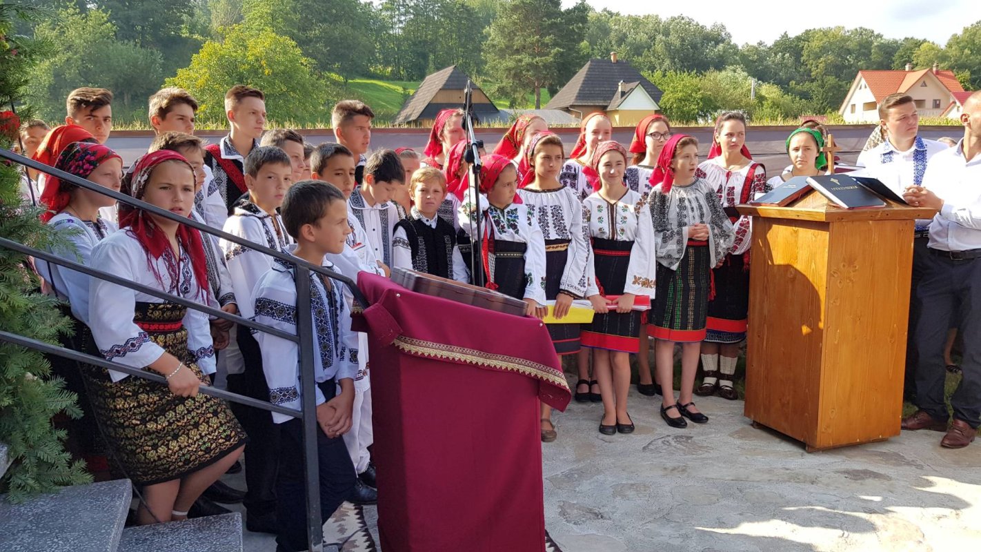 IPS Pimen: „Sunt de neînchipuit hărnicia şi credinţa dumneavoastră” 12614