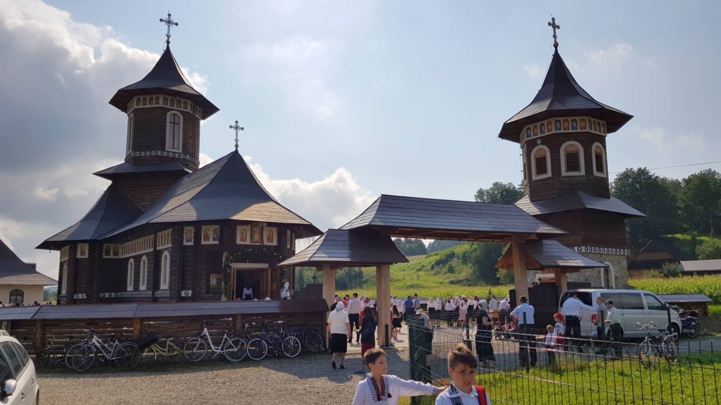 IPS Pimen: „Sunt de neînchipuit hărnicia şi credinţa dumneavoastră” 12616