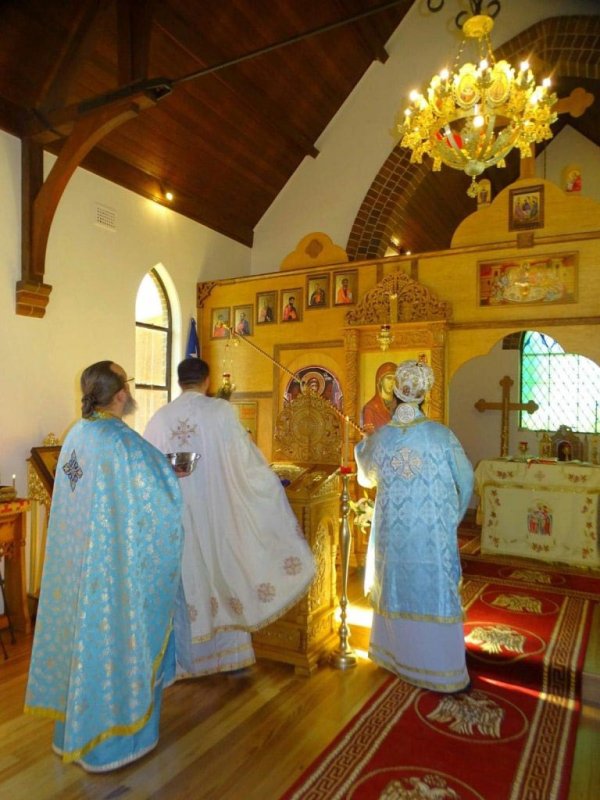 Sfințirea Bisericii „Sfinții Martiri Brâncoveni” din Sydney, Australia 12640