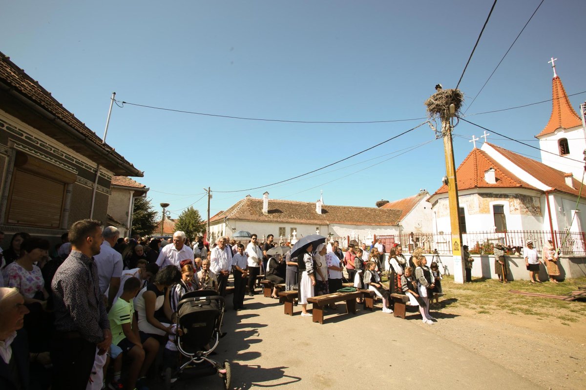 Slujiri arhierești în Duminica a XI-a după Rusalii 12633