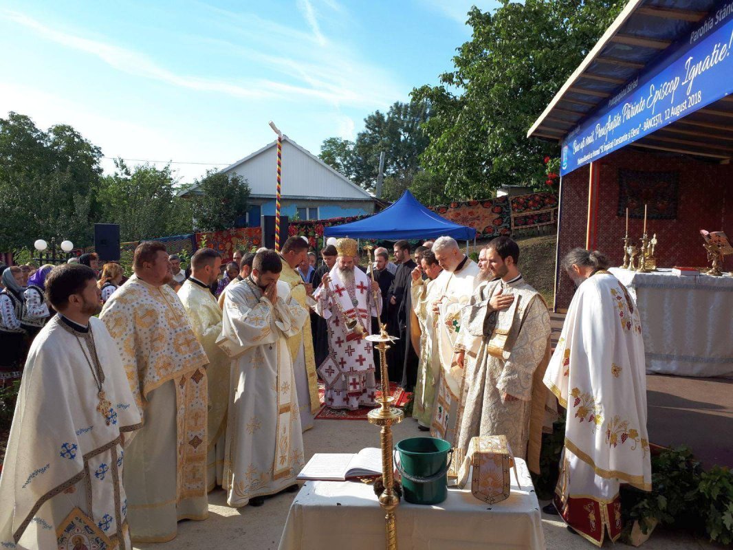 Binecuvântări arhiereşti în Episcopia Huşilor 12507