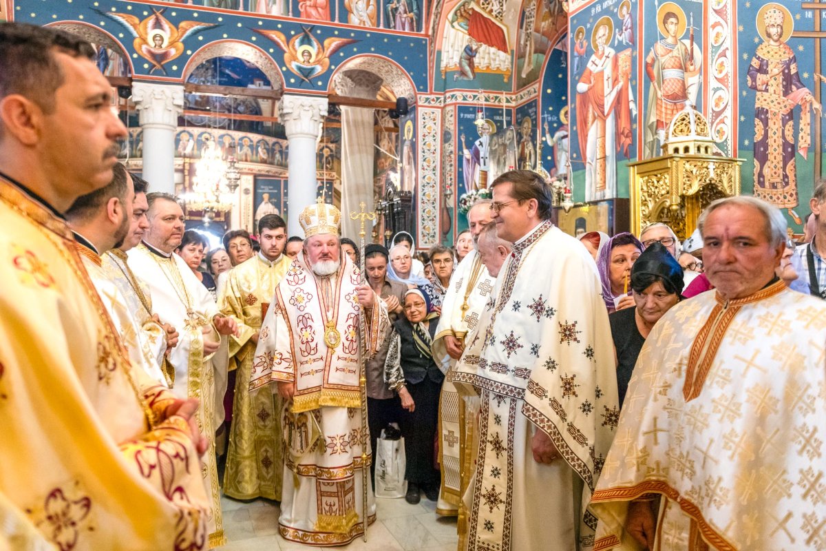 Sfinţii Brâncoveni, cinstiţi în centrul Capitalei 12553